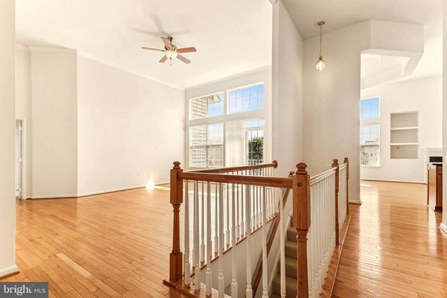 9443 STRUTHERS GLEN CT, Bristow, VA 20136