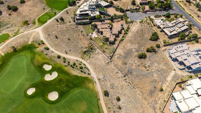 5 Plaza Molleno, Santa Fe, NM 87506
