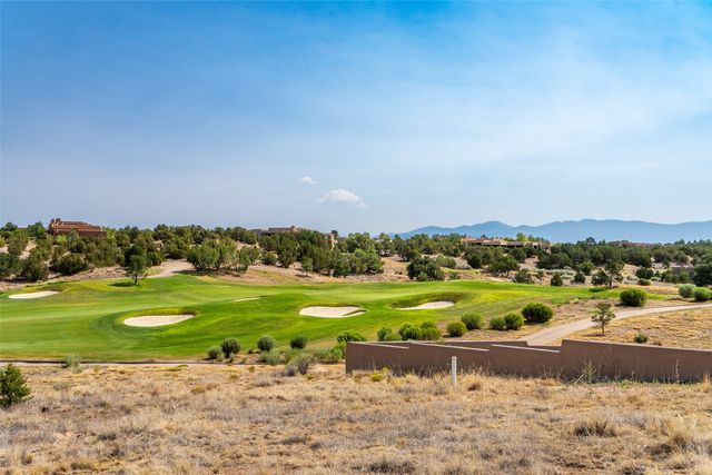 5 Plaza Molleno, Santa Fe, NM 87506