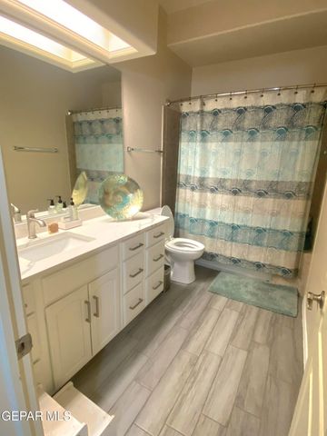 798 Maxey Marie Drive, El Paso, TX 79932