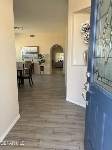 798 Maxey Marie Drive, El Paso, TX 79932