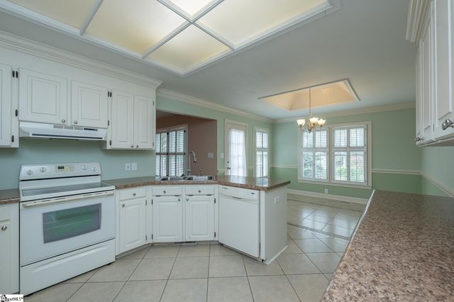 512 Wemberly Lane, Simpsonville, SC 29681