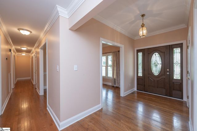 512 Wemberly Lane, Simpsonville, SC 29681