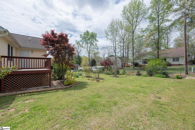 512 Wemberly Lane, Simpsonville, SC 29681