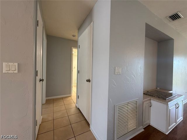 16251 Dublin CIR 204, Fort Myers, FL 33908