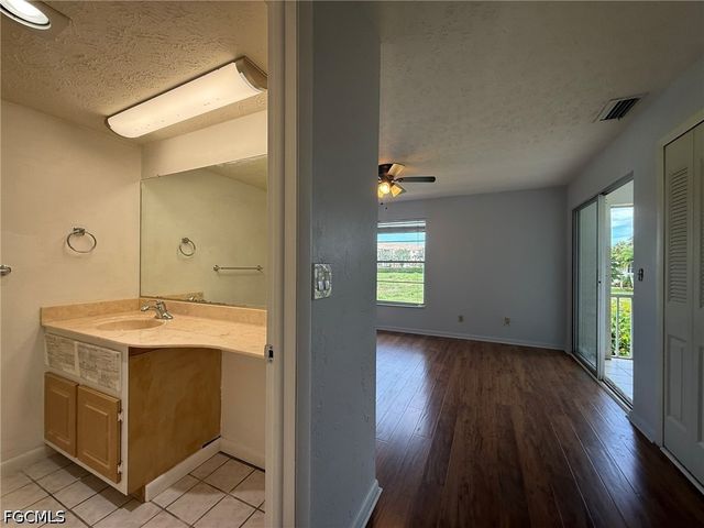 16251 Dublin CIR 204, Fort Myers, FL 33908