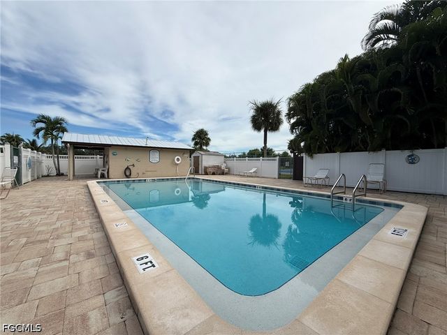 16251 Dublin CIR 204, Fort Myers, FL 33908