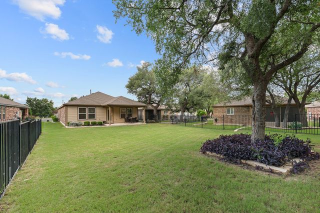 605 Chambers Creek CT, Georgetown, TX 78633