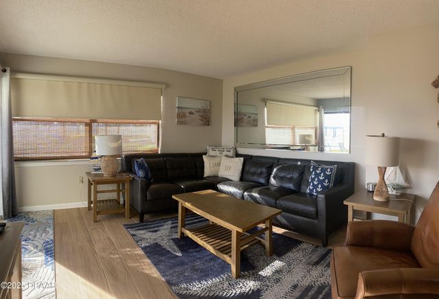 1571 S Atlantic Ave Apt 106, New Smyrna Beach, FL 32169