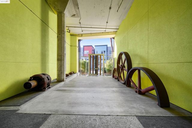 1201 Pine St 363, Oakland, CA 94607