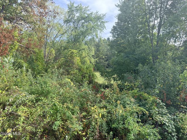 L27 Dusenberry Lane, Brunswick, NY 12180