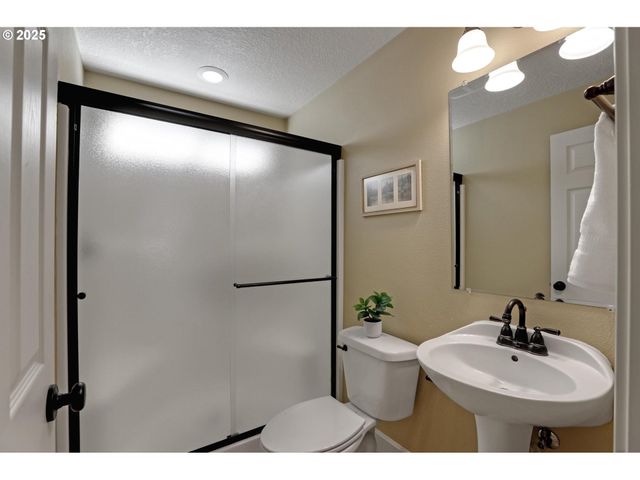 13129 Nw ALVADA St, Portland, OR 97229