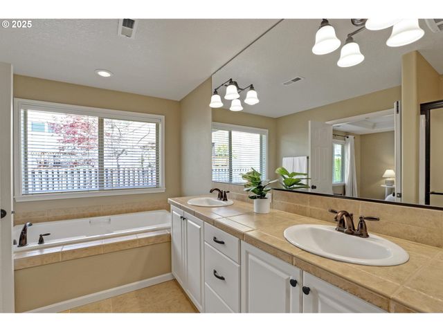 13129 Nw ALVADA St, Portland, OR 97229