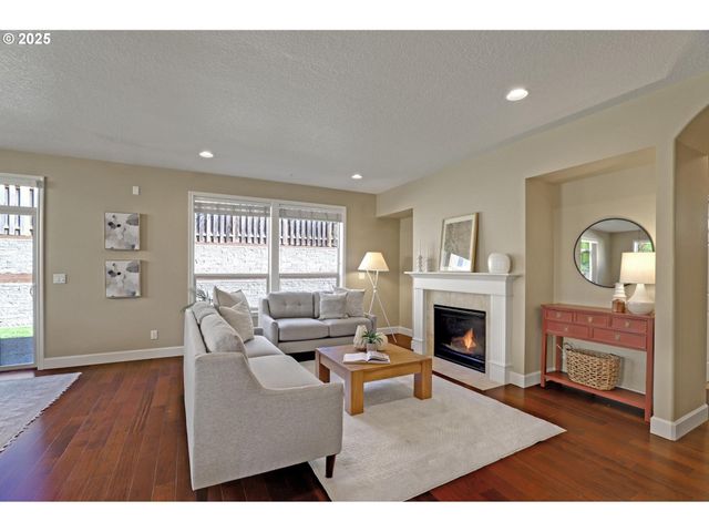 13129 Nw ALVADA St, Portland, OR 97229