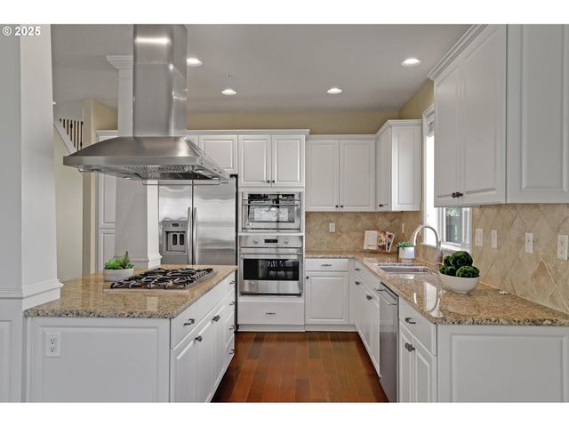 13129 Nw ALVADA St, Portland, OR 97229