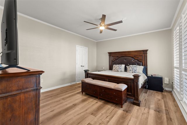 305 Parkwood Drive, Lakewood Village, TX 75068