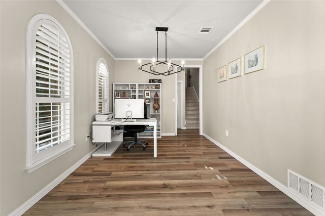 305 Parkwood Drive, Lakewood Village, TX 75068