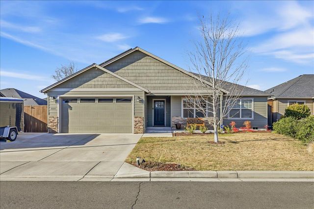 3229 Pecan Court, Medford, OR 97504