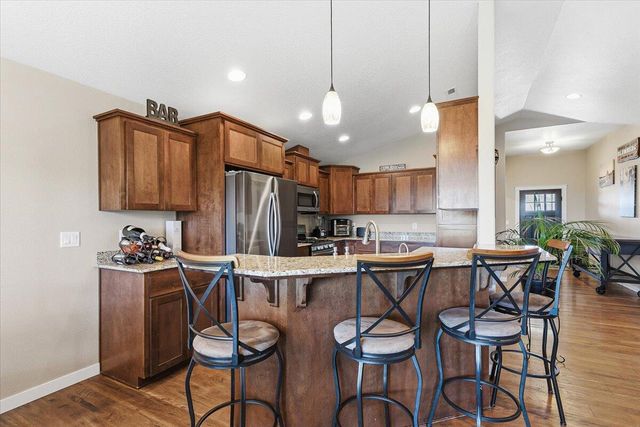 3229 Pecan Court, Medford, OR 97504