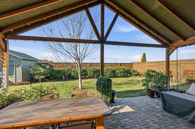 3229 Pecan Court, Medford, OR 97504