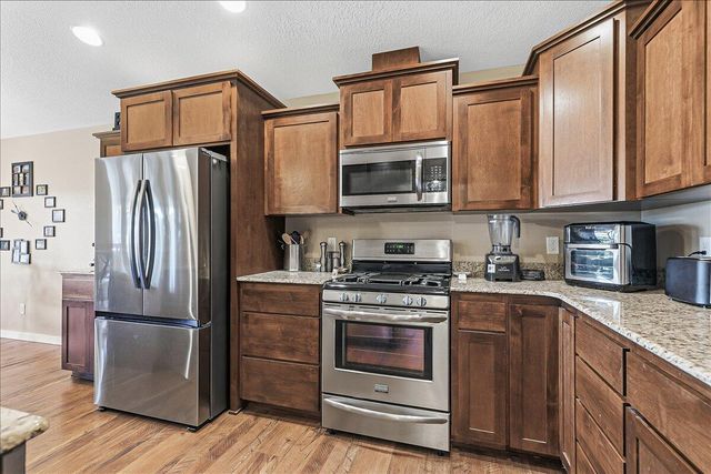 3229 Pecan Court, Medford, OR 97504