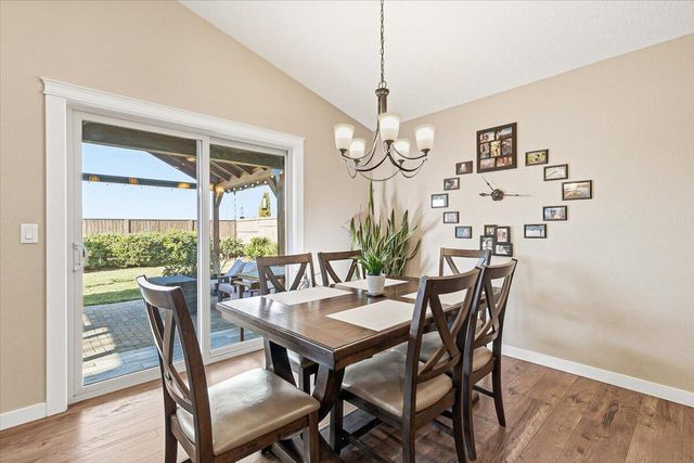 3229 Pecan Court, Medford, OR 97504