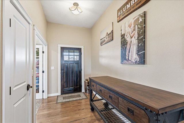 3229 Pecan Court, Medford, OR 97504