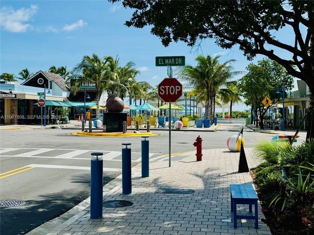 104 Commercial Blvd 4, Lauderdale By The Sea, FL 33308