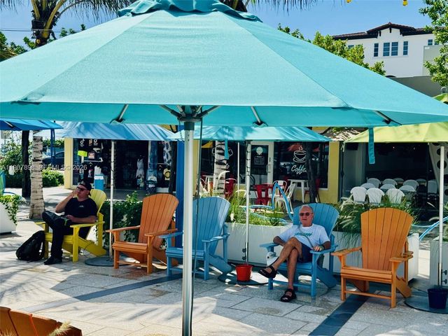 104 Commercial Blvd 4, Lauderdale By The Sea, FL 33308