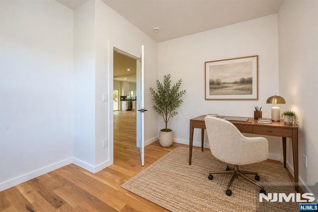 6 Ruby Court, Hamburg, NJ 07419