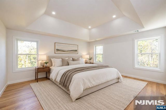 6 Ruby Court, Hamburg, NJ 07419