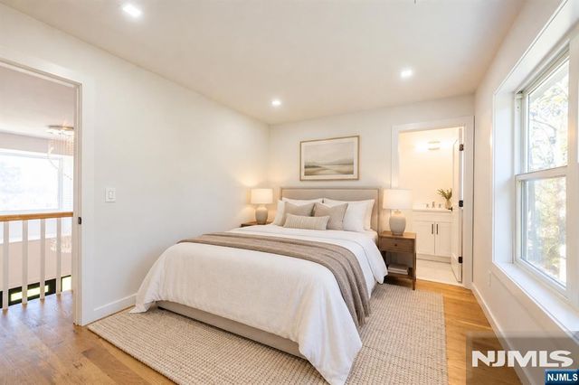 6 Ruby Court, Hamburg, NJ 07419