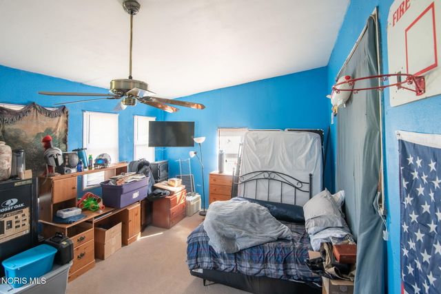 1413 W Washington Street, Montpelier, OH 43543