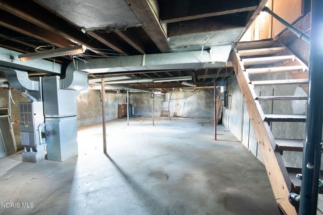 1413 W Washington Street, Montpelier, OH 43543