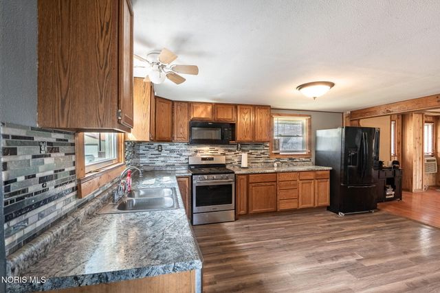 1413 W Washington Street, Montpelier, OH 43543