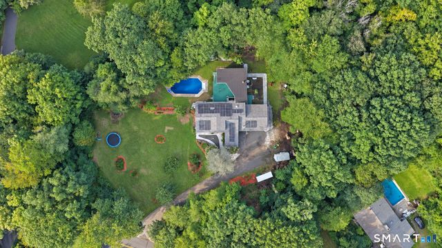 850 Litchfield Turnpike, Bethany, CT 06524