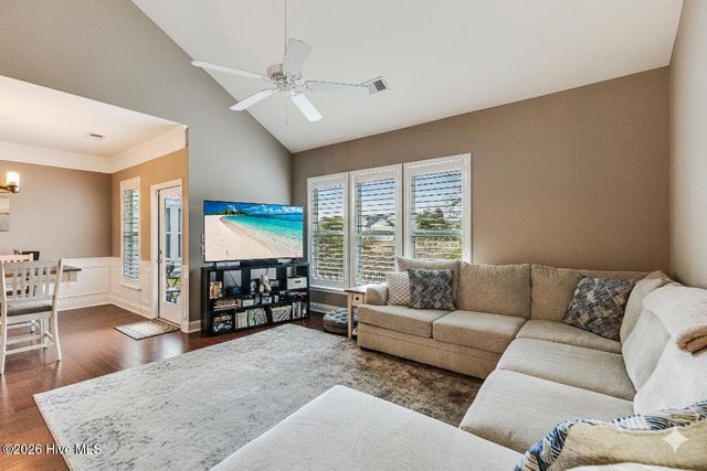 5214 Flank Court, Southport, NC 28461