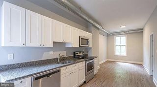 2037 Mount Vernon St Apt 2F, Philadelphia, PA 19130