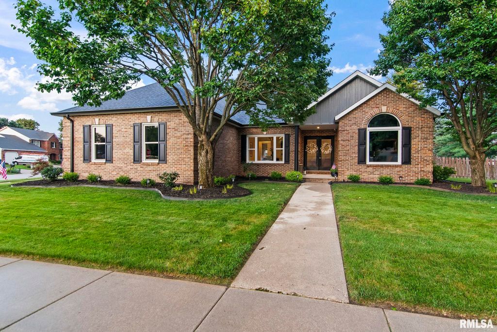 3928 OLD MILL Lane, Springfield, IL 62711