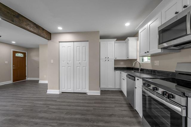 564 Plainview Road, Lexington, KY 40517
