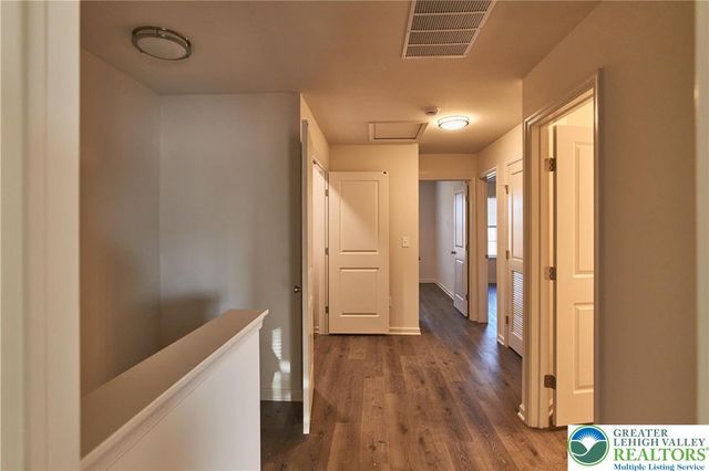 6639 Stein Way, Lower Macungie Twp, PA 18062