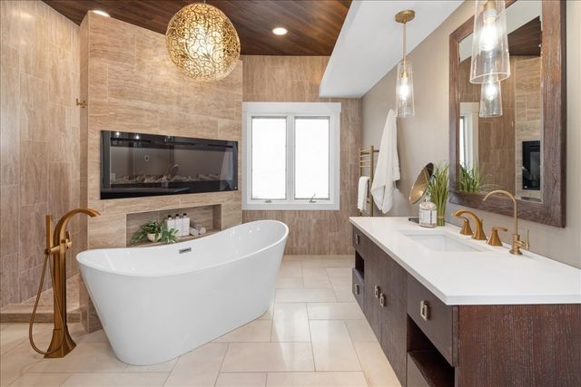 1200 Bluegrass Dr W, Billings, MT 59106