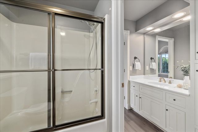 1200 Bluegrass Dr W, Billings, MT 59106