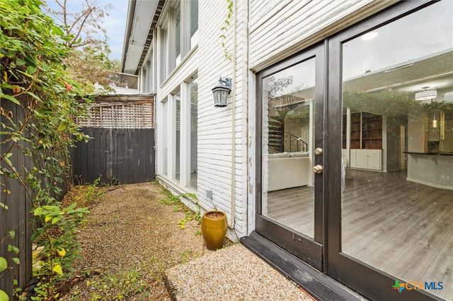 3300 Yorktown Street 13, Houston, TX 77056