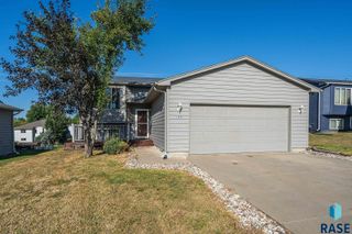 105 S Foss Ave Avenue, Sioux Falls, SD 57110