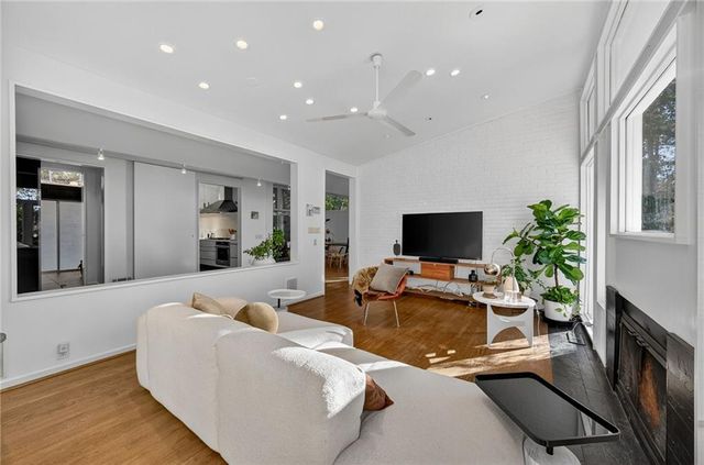 1196 Converse NE Drive, Atlanta, GA 30324