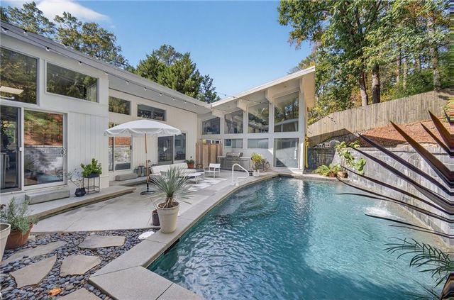 1196 Converse NE Drive, Atlanta, GA 30324