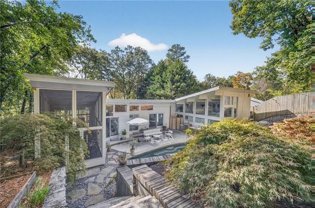 1196 Converse NE Drive, Atlanta, GA 30324