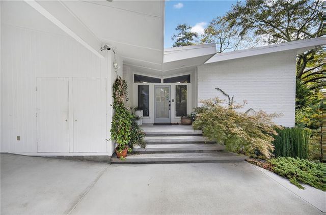 1196 Converse NE Drive, Atlanta, GA 30324