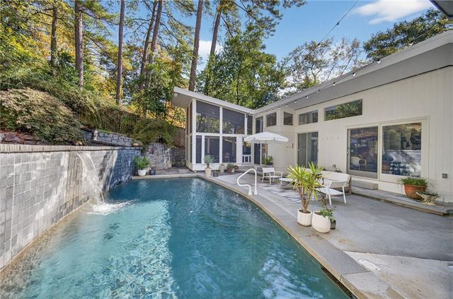 1196 Converse NE Drive, Atlanta, GA 30324